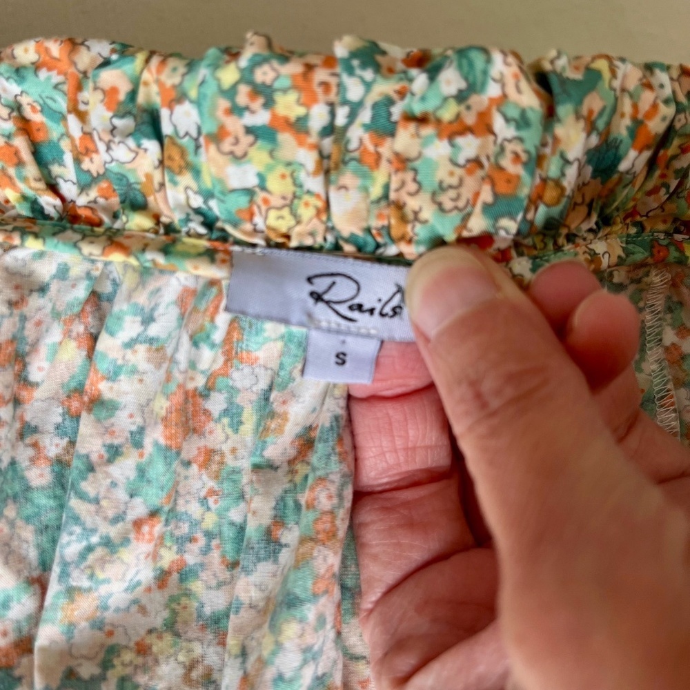 NWOT Rails Amal Floral Blouse | Size Small - Picture 8 of 8